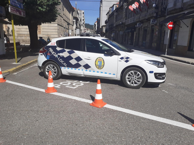 Vehículo de la Policía Local de Tui