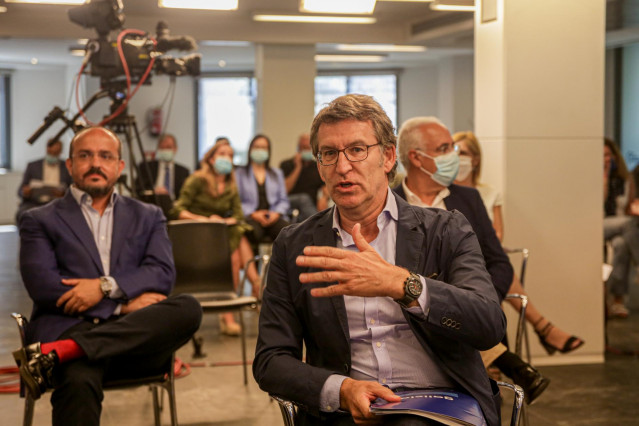 El presidente de la Xunta de Galicia, Alberto Núñez Feijóo, durante la reunión del Comité Ejecutivo Nacional del Partido Popular en la sede nacional del partido, en Madrid (España), a 15 de julio de 2020.