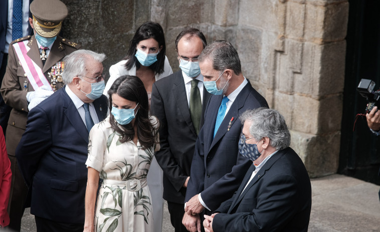 El Rey Felipe VI dedica la ofrenda al Apóstol Santiago a las víctimas y a los que ayudan a derrotar al coronavirus