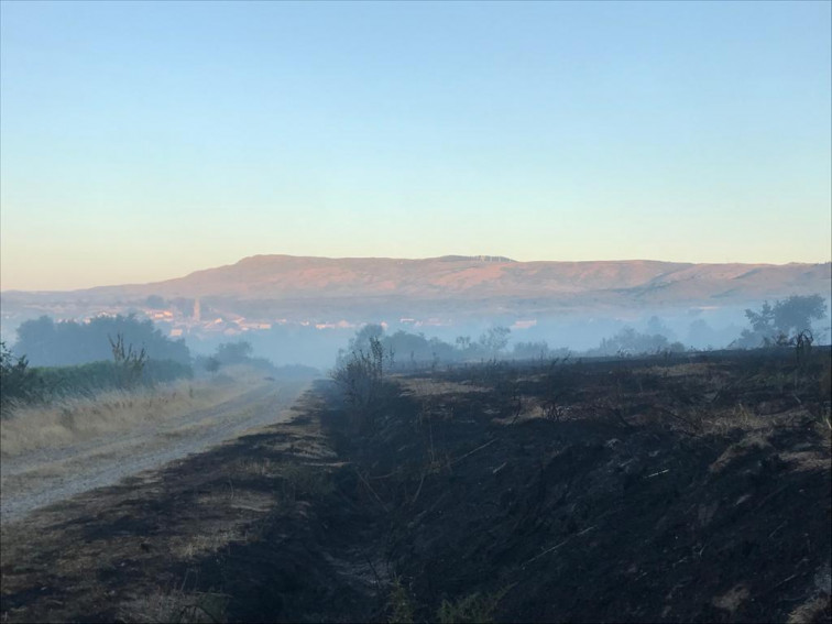 ​(VÍDEO) Así está la zona cero del incendio de Monterrei, el mayor de la temporada en Galicia