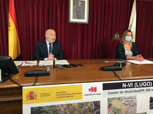 El Ayuntamiento de Lugo y el Gobierno firman la cesión de más de 2 kilómetros de la Nacional VI.