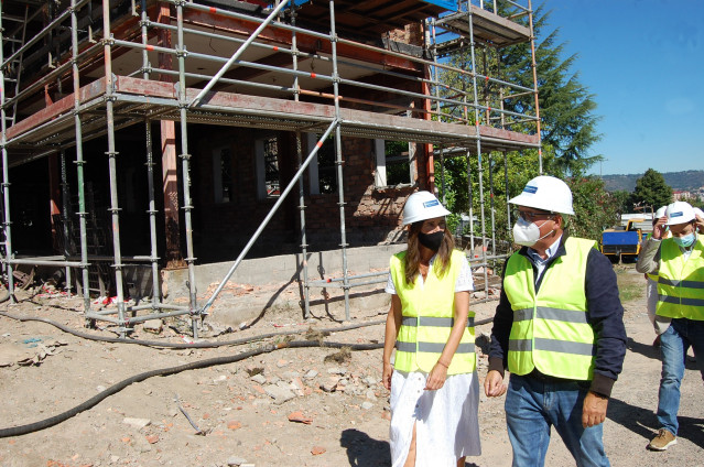 La conselleira visita junto al presidente de la Diputación el centro gallego de innovación en FP, en Ourense