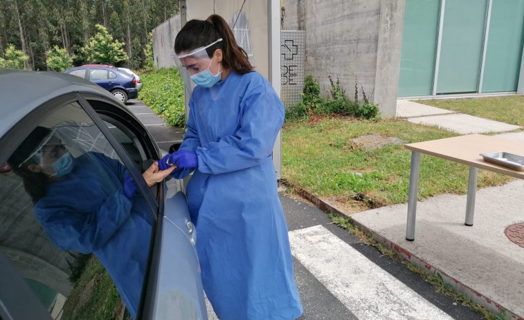 Dos nuevos brotes familiares e importados en Cortegada y Viana do Bolo lastran al área ourensana