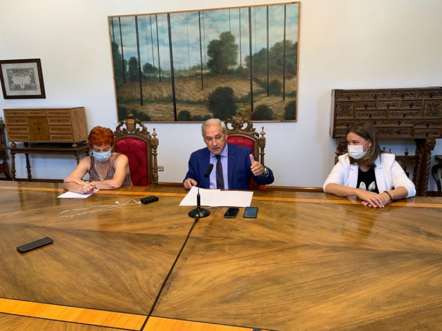 Rueda de prensa del presidente de la Diputación de Lugo.