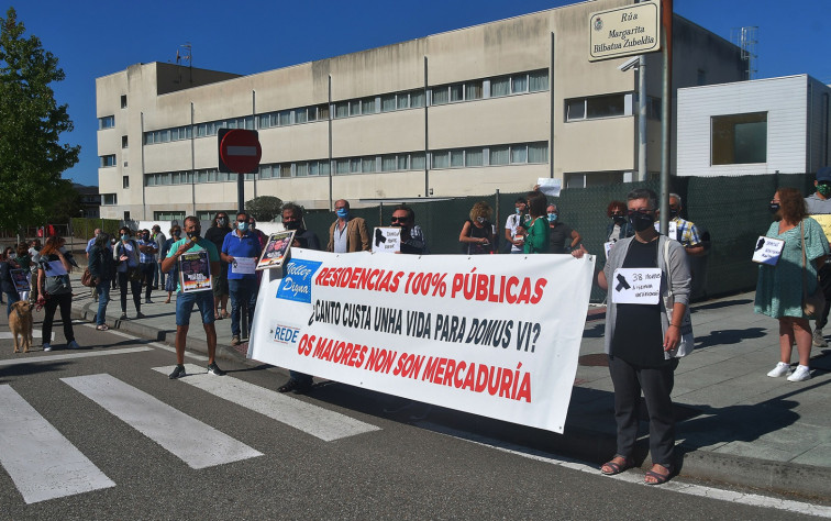 Catorce plataformas de familiares de residentes de toda España unen fuerzas para evitar que vuelva el olvido