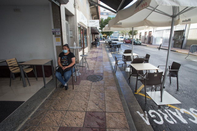 Imagen de un bar en el barrio de A Milagrosa, en Lugo, durante las restricciones.