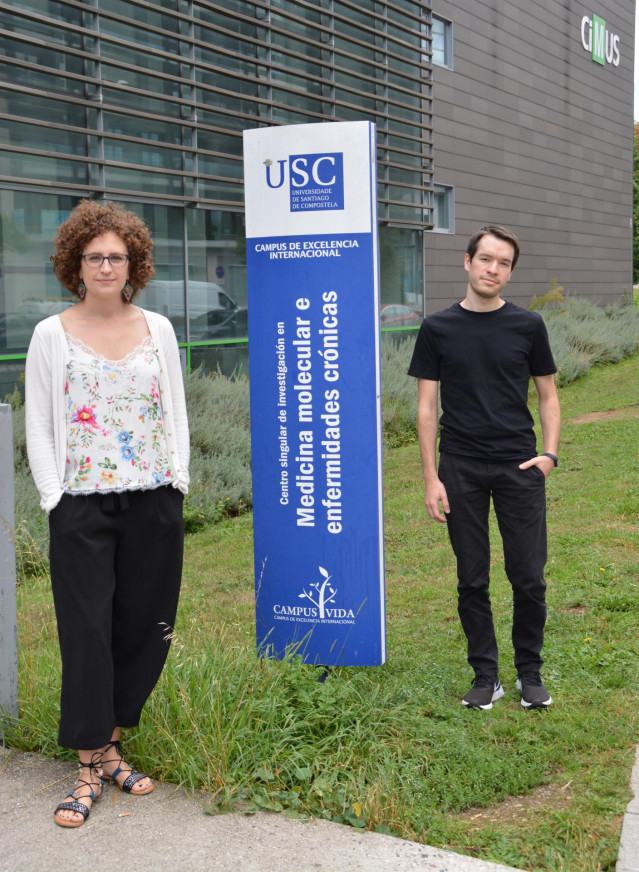Los investigadores Diana Guallar y Alejandro Fuentes trabajaron en el proyecto ganador del Premio de Investigación