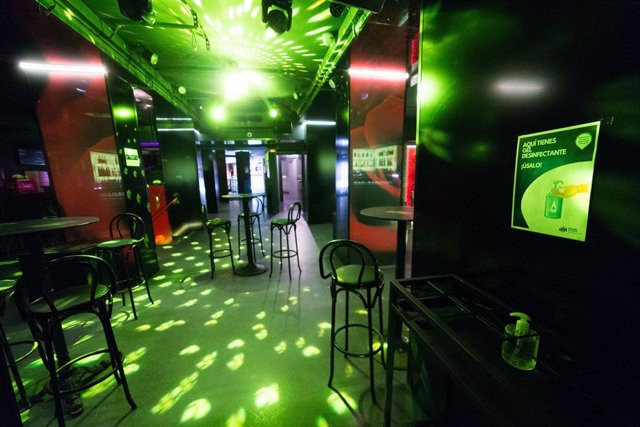 La Xunta pone en marcha una batería de medidas para rescatar el ocio nocturno