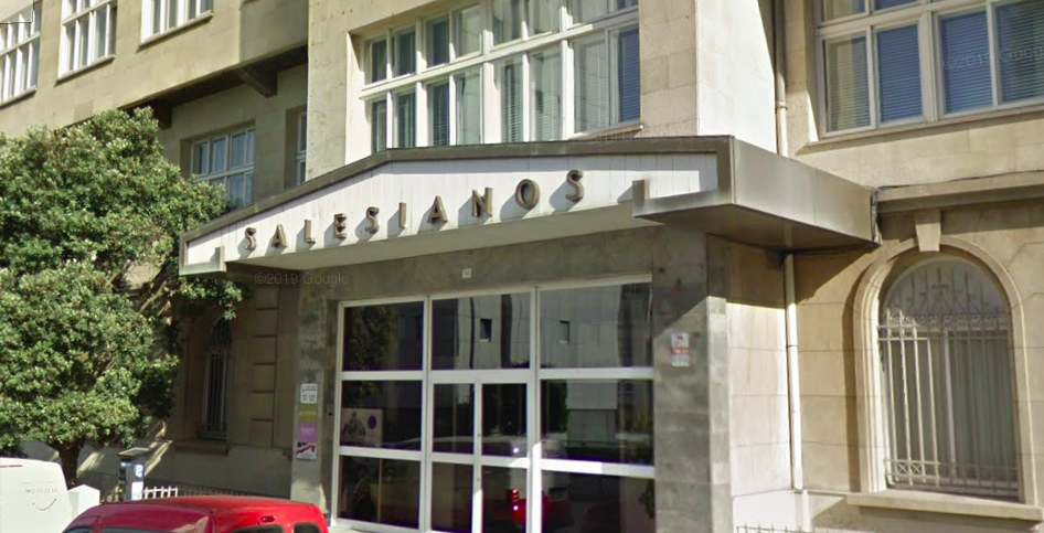 Entrada del colegio salesiano Don Bosco en A Coruu00f1a