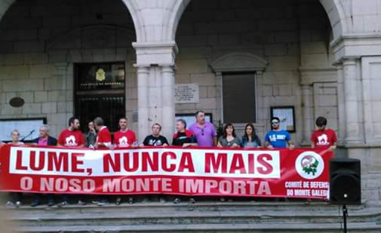 Ourense se manifiesta contra un 