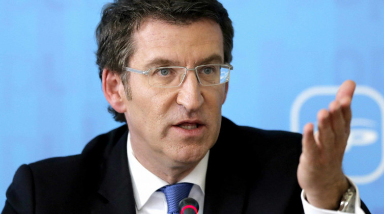 La Xunta aprueba que los funcionarios gallegos cobren la paga suprimida en 2012 dos años antes de lo acordado