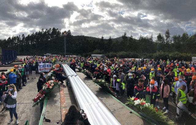 Manifestación de los trabajadores de Alcoa en Xove