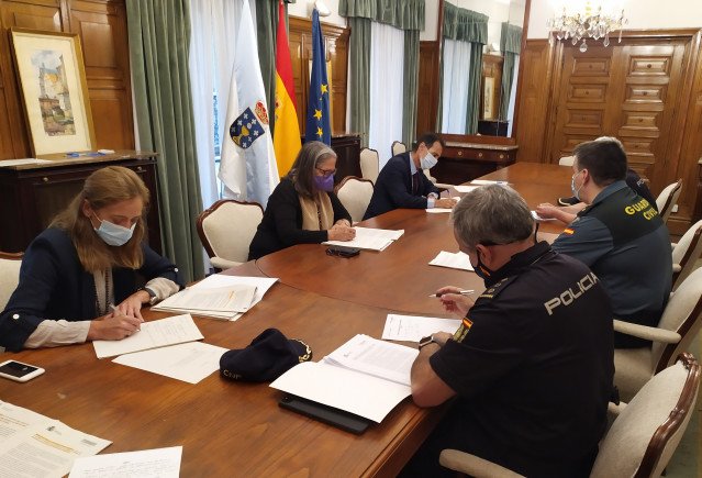 La Subdelegación del Gobierno en A Coruña acoge una reunión sobre las ocupaciones ilegales de viviendas