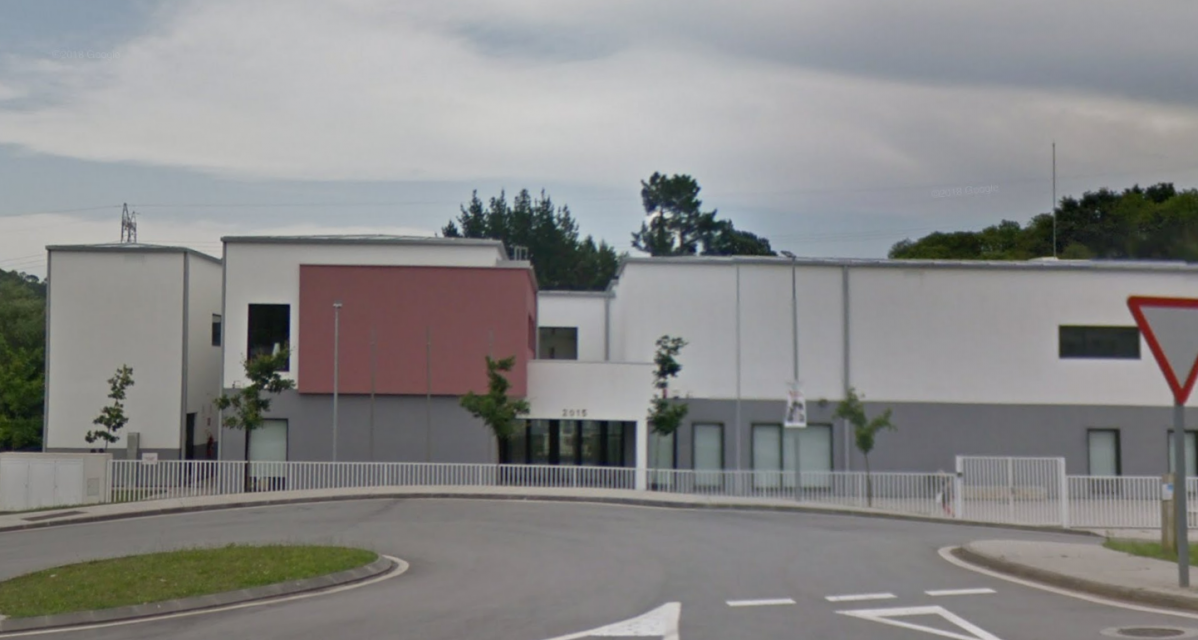 IES de Carral donde se ha notificado hoy un caso de coronavirus en una imagen de Google Street View