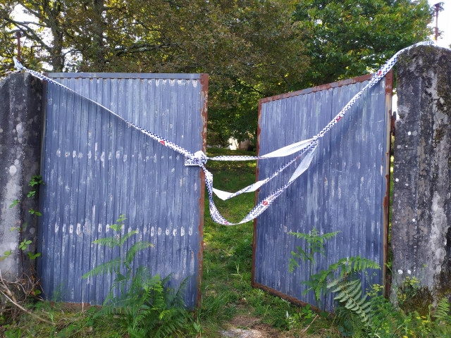 Portal de la vivienda de Teo (A Coruña) donde ocurrió el asesinato de Asunta Basterra en septiembre de 2013.