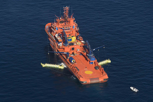 Barco fuel ru00eda de arousa