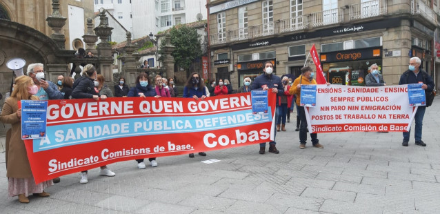 Concentración en la Praza da Peregrina de Pontevedra contra las privatizaciones en sanidad