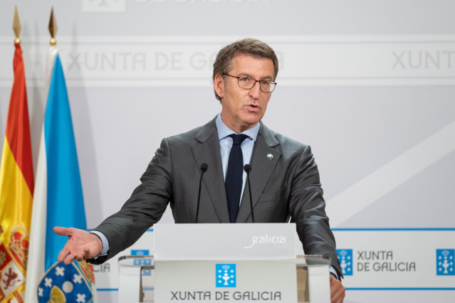 El presidente de la Xunta, Alberto Núñez Feijóo, tras la rueda de prensa posterior a la reunión del Consello