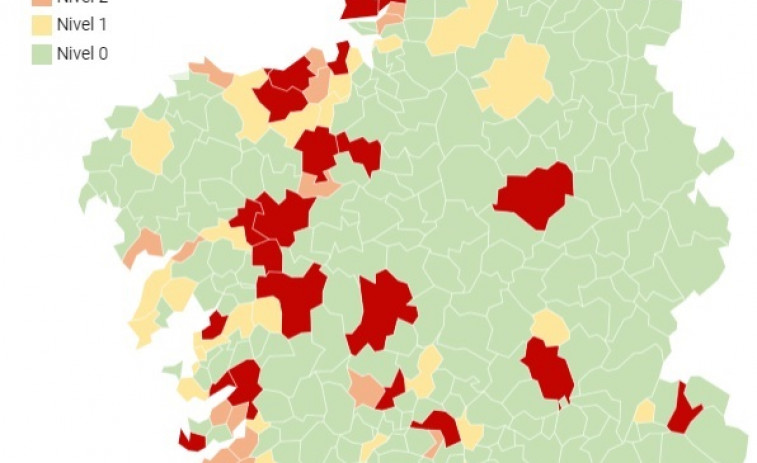 Alerta roja en Ferrol y Lalín por el alza de coronavirus mientras empieza a mejorar la periferia de Ourense capital