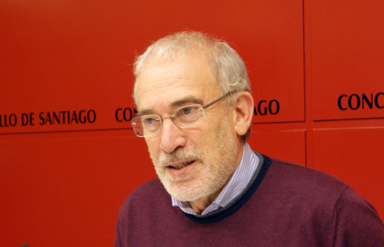 Santiago pide ayudas para negocios tocados por las restricciones y espera que el Xacobeo pueda prolongarse a 2022