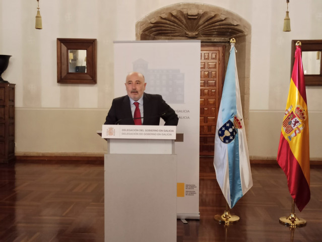 El delegado del Gobierno en Galicia, Javier Losada, en rueda de prensa en Santiago de Compostela