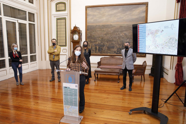La alcaldesa de A Coruña, Inés Rey, presenta la jornada 'Estudios Abiertos'