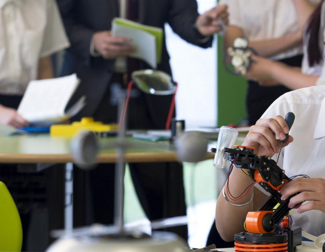 Formación Profesional, FP.