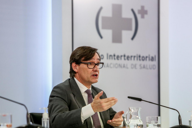 El ministro de Sanidad, Salvador Illa, en rueda de prensa después del Consejo Interterritorial del Sistema Nacional de Salud, en Madrid (España), a 25 de noviembre de 2020