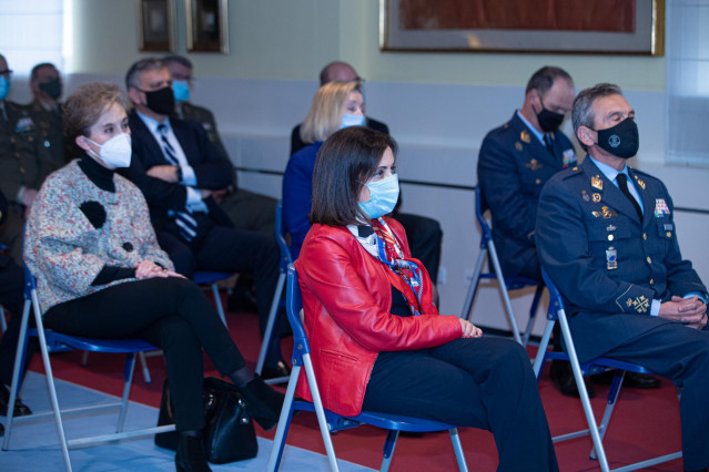 La ministra de Defensa, Margarita Robles, y el Jefe de Estado Mayor de la Defensa (JEMAD), general Miguel Ángel Villarroya