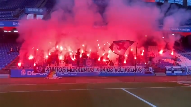 (VÍDEO) ​Polémica en redes sociales por la entrada de los Blues en Riazor y el recuerdo a Jimmy