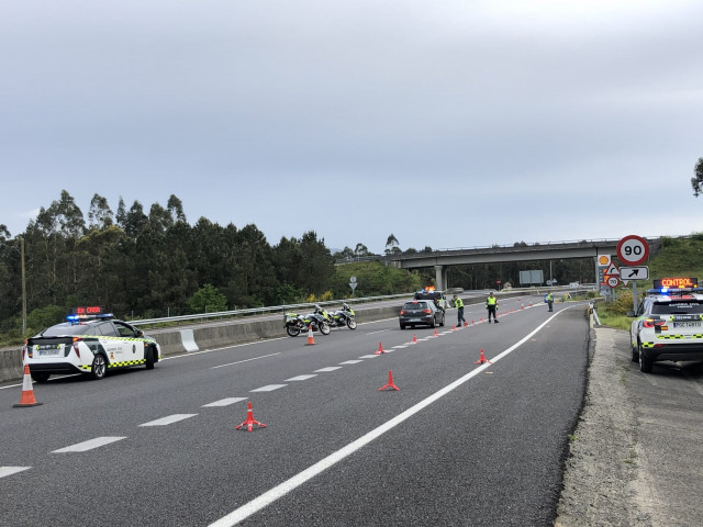 Control de tráfico de la Guardia Civil en Narón donde fue localizado un conductor sin carné multirreincidente