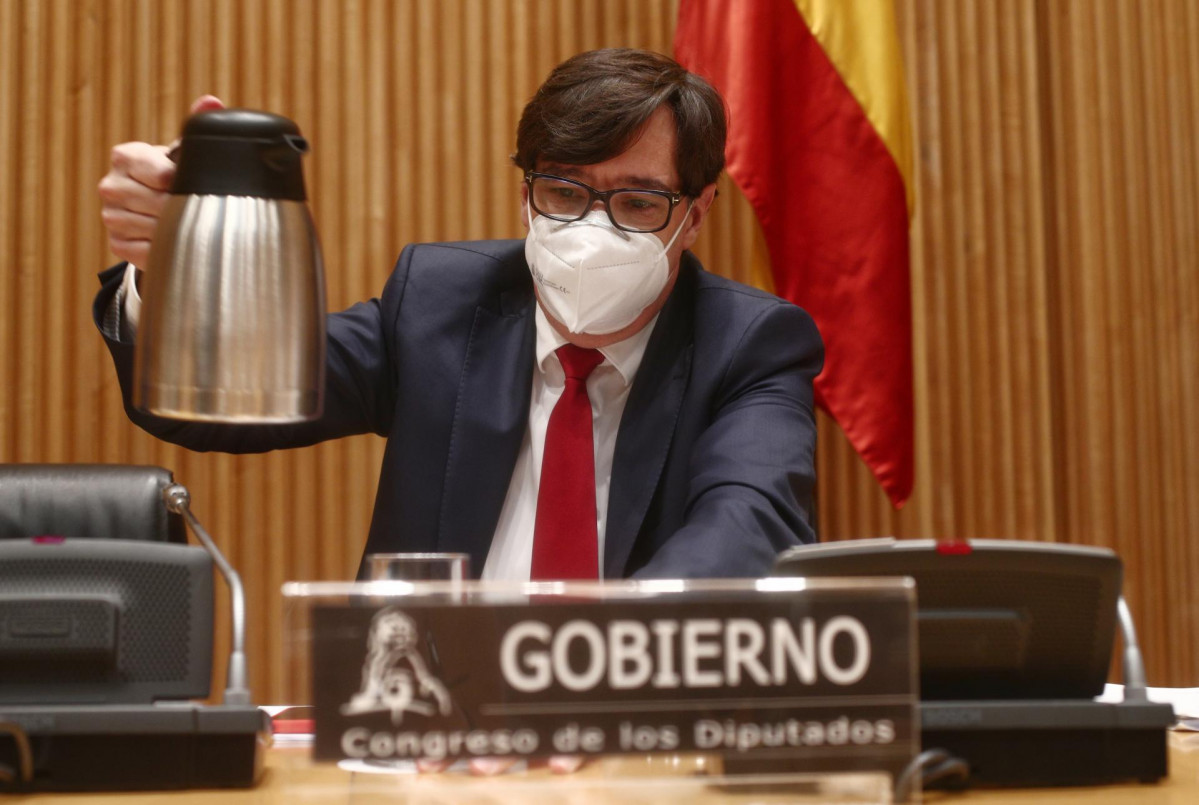 El ministro de Sanidad, Salvador Illa, en la Comisión de Sanidad y Consumo del Congreso de los Diputados, a 10 de diciembre de 2020. Durante su comparecencia, Illa ha adelantado información referent
