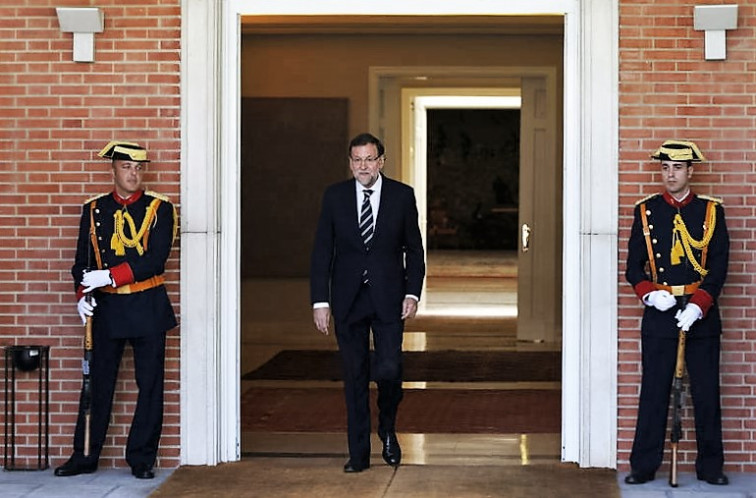 Desvelan que Moncloa paga los gastos del cuidado del padre de Rajoy que es dependiente