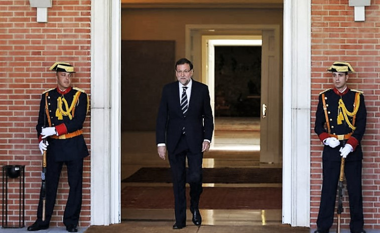 Desvelan que Moncloa paga los gastos del cuidado del padre de Rajoy que es dependiente
