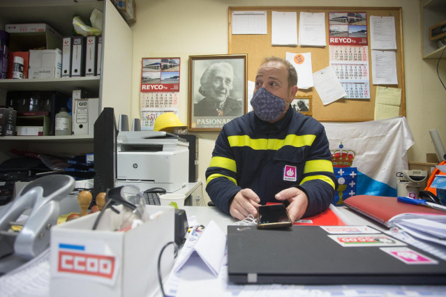 El presidente del comité de Alcoa, José Antonio Zan, en su despacho el mismo día en que ha realizado una rueda de prensa ante los medios en San Cibrao, en Cervo, Lugo, Galicia, (España), a 9 de noviembre de 2020.