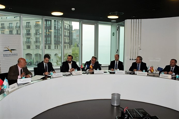 Eixo Atlántico pedirá a Ana Pastor que retome o saída Sur de Vigo