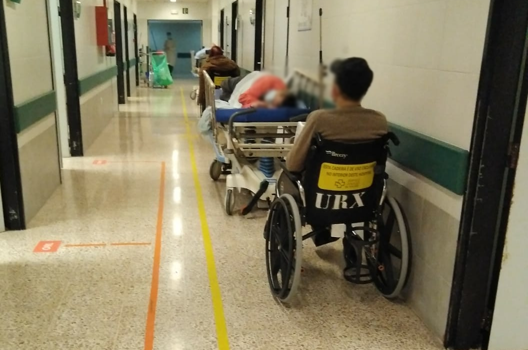 Pacientes en el circuito COVID del CHUS de Santiago el 14 de enero