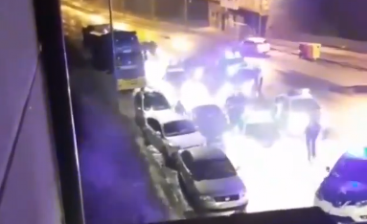 Espectacular persecución policial en Ordes: cinco coches policiales embestidos y cuatro guardias civiles heridos