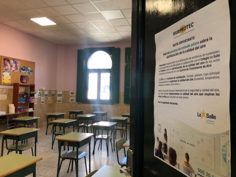 El coronavirus no se detiene en las escuelas gallegas: nueve centros cerrados y 3.400 afectados