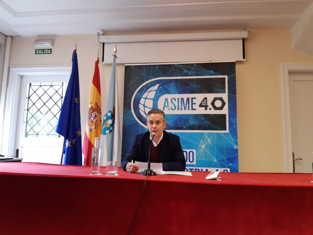 El secretario general de la Asociación de Industriales Metalúrgicos de Galicia (Asime), Enrique Mallón, en una rueda de prensa en enero de 2021