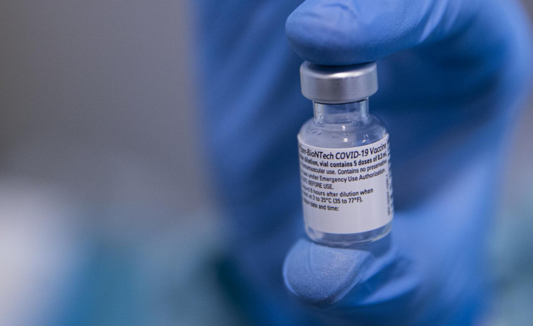 España tiene que acelerar la vacunación para alcanzar el objetivo de inmunidad marcado por la UE
