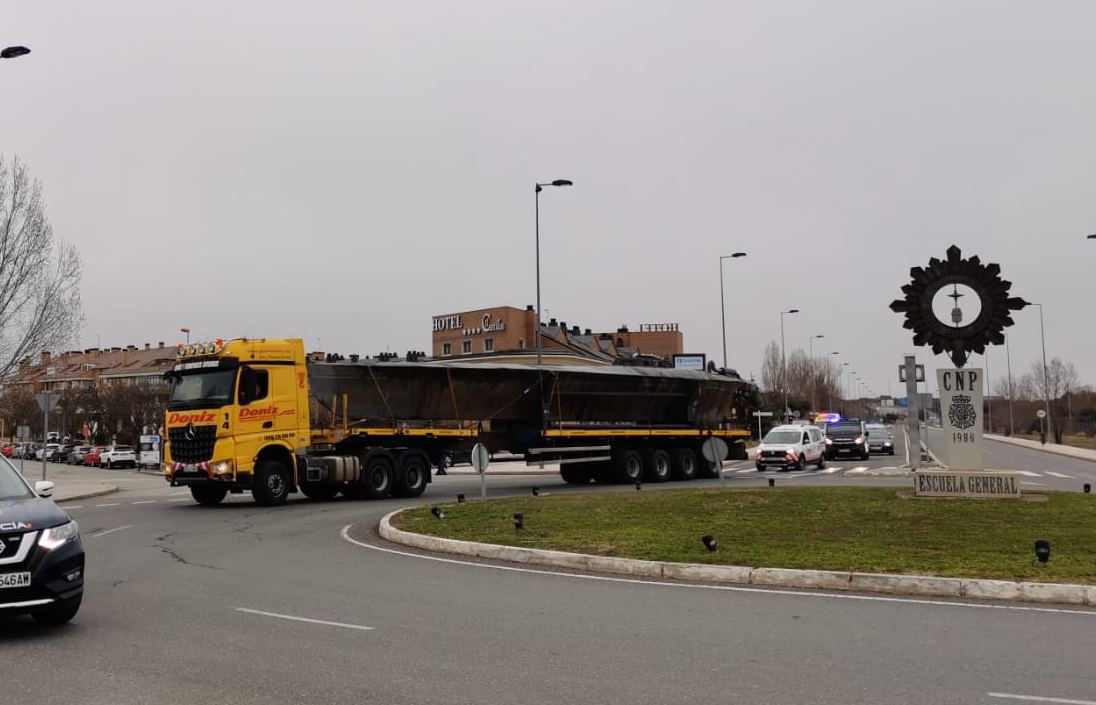 Narcosubmarino llegando a Escuela General de la Policu00eda