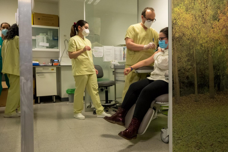 La Xunta comenzará la próxima semana la vacunación de los gallegos de entre 50 y 55 años