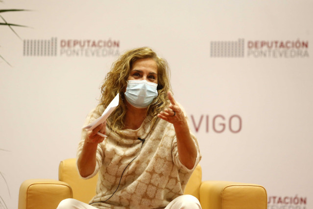 La presidenta de la Diputación de Pontevedra, Carmela Silva, en la sede del organismo provincial en Vigo.