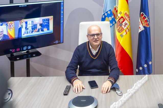 El presidente de la Diputación de Ourense, Manuel Baltar, se reúne con la presidenta de la Confederación de Empresarios de Ourense (CEO), Marisol Novoa.