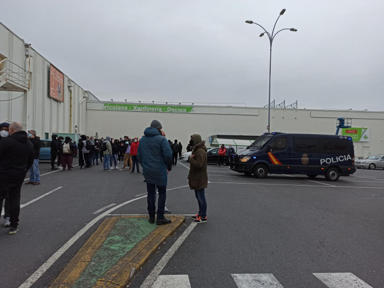 Arranca la huelga en Ferrolterra, Eume y Ortegal sin incidentes y con muchas figuras de la política
