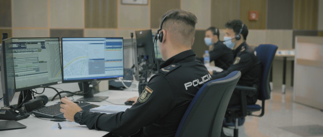 El mayor sindicato de Policía en Galicia alerta que se pierden cientos de llamadas al 091
