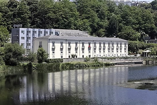 Aparece en aguas del río Miño, el cadáver de una mujer de unos 45 años, cerca del Balneario de Lugo