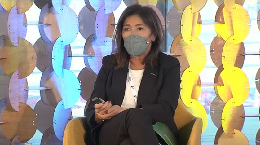 La ex conselleira Beatriz Mato ahora directiva en Greenalia participando en el foro de Asime