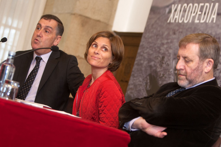 Indignación porque la Xacopedia solo esta escrita en castellano